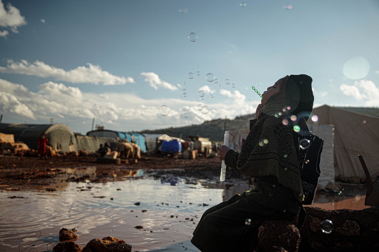 Refugee Camp Photo (Image Credit: Khaled Akacha via Pexels)